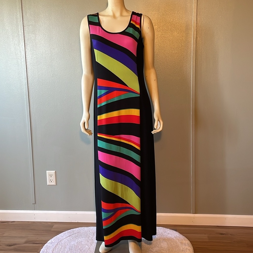 Libra,  maxi dress.